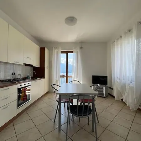 Pietro House, View * Bellano
