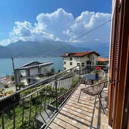 Pietro House, View Daire