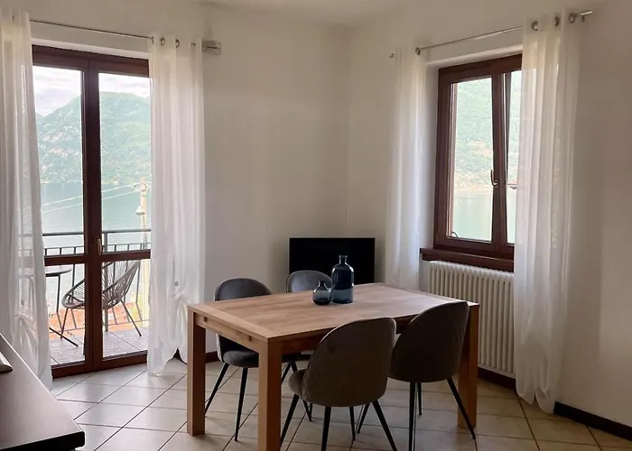Pietro House, View Daire