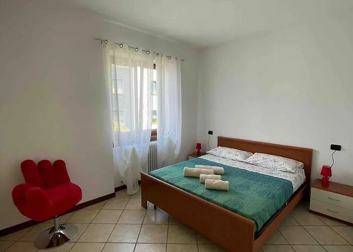 Daire Pietro House, View Bellano